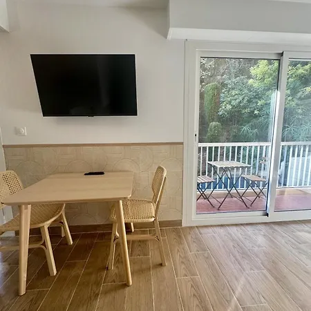 Calme Proche Gare Garavan