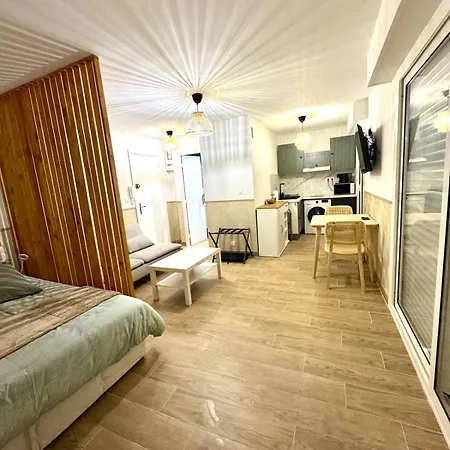 شقة Calme Proche Gare Garavan مينتون